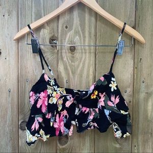🌹4/16🌹XXI front tie floral crop top